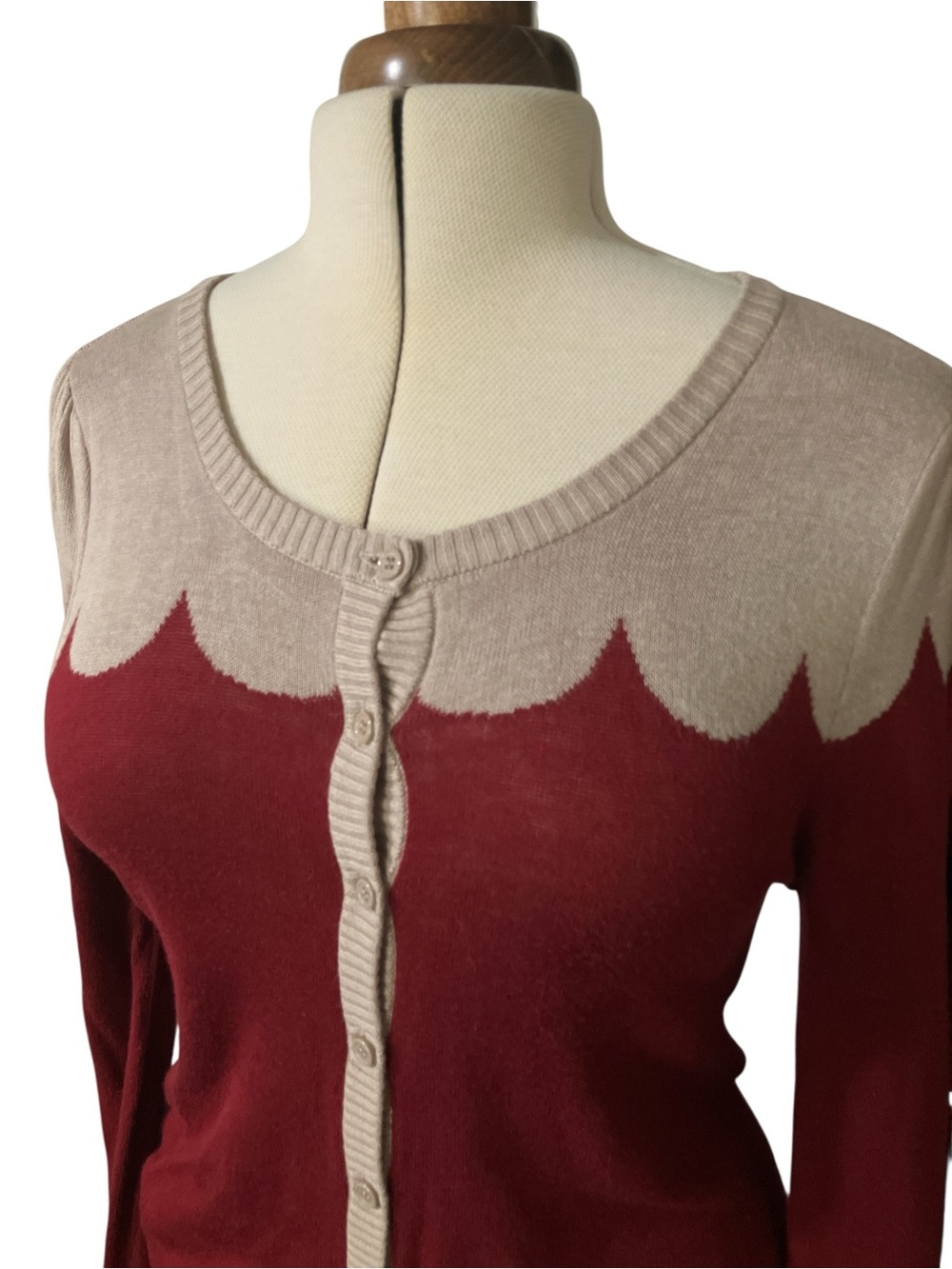 ModCloth Scallop Cardigan Size M Burgundy Fall *flaw, read description*